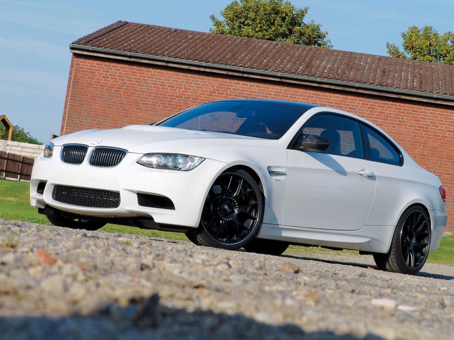  BMW M3 Compressor by Manhart Racing (E92) 2010 года  (фото 1 из 10)